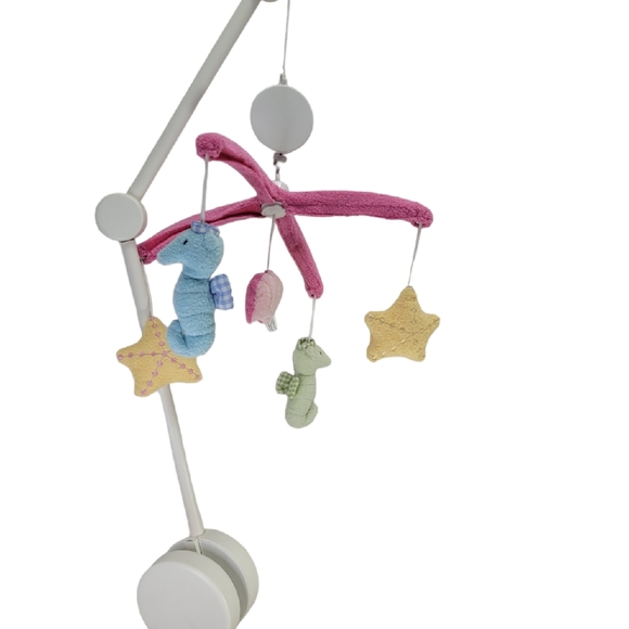 Pottery Barn Kids Seaside Mobile Musical Plush Wooden - Nursery- Open Box - Picture 2 of 12